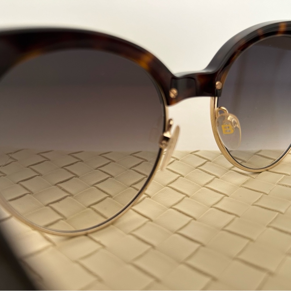 BALENCIAGA SUNGLASSES - Picture 3 of 10